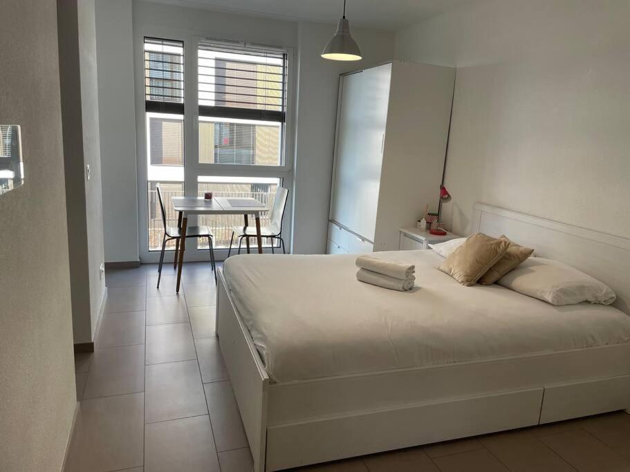Joli Studio Confortable ! Prilly Exterior foto